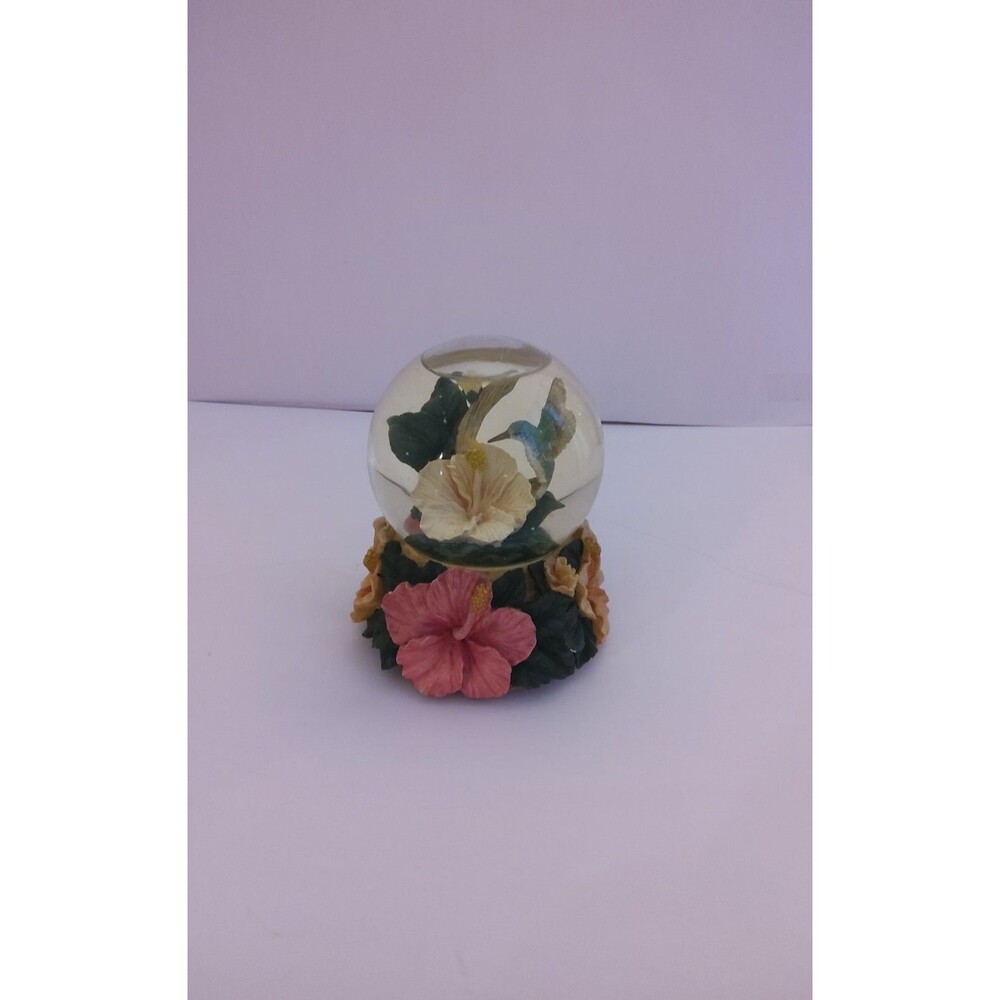 Snow Globe Lefton Sleeping Beauty Tune - Hummingbird Flower